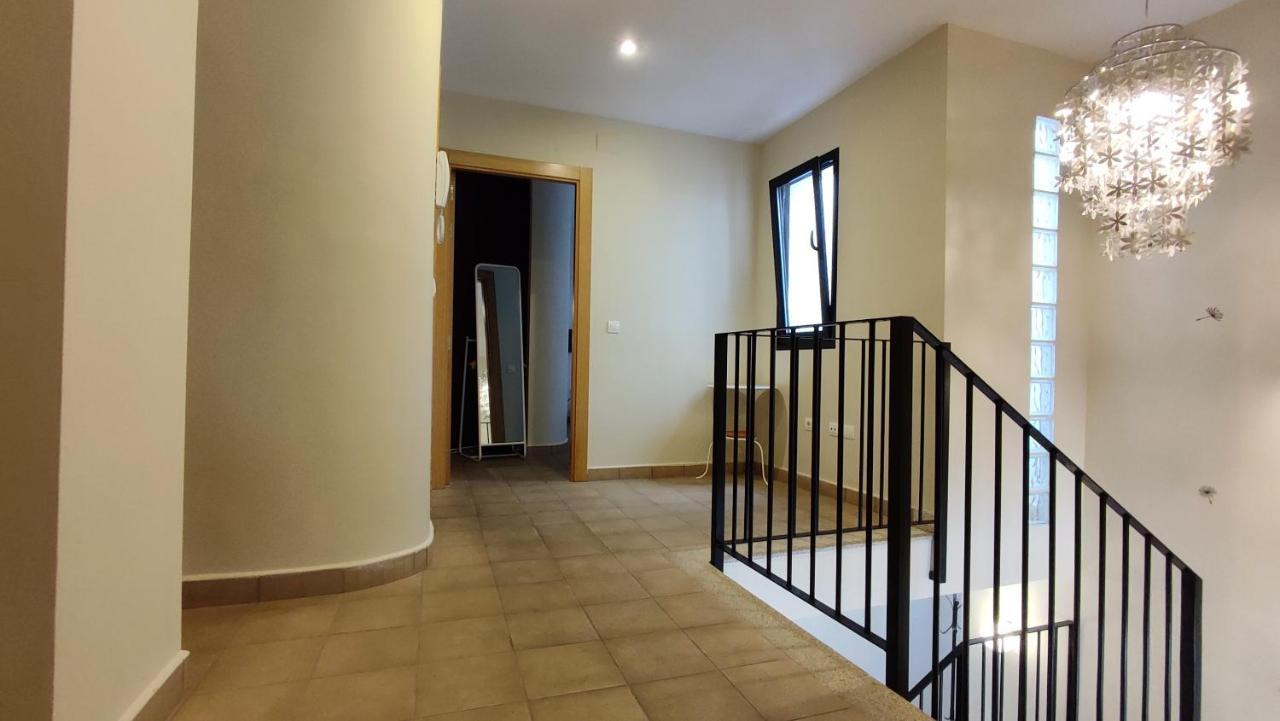 Apartamentos Turisticos Encanto กาเซเรส ภายนอก รูปภาพ